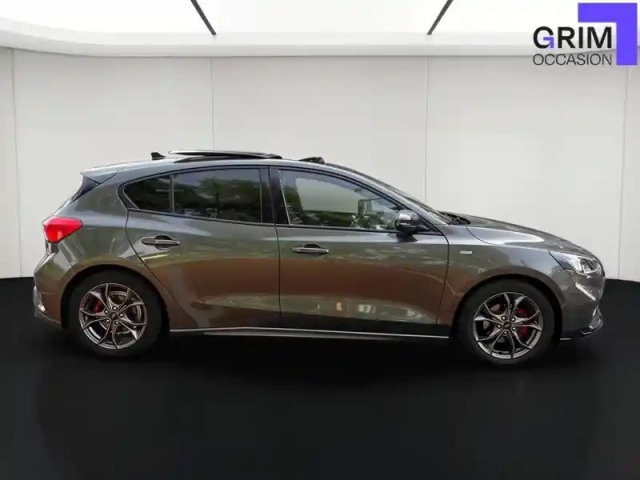 Ford Focus 1.5 ecoblue 120 s&amp;s — photo 3