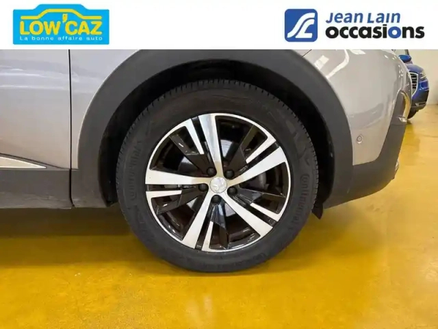 Peugeot 3008 1.2 puretech 130ch s&amp;s bvm6 — photo 9