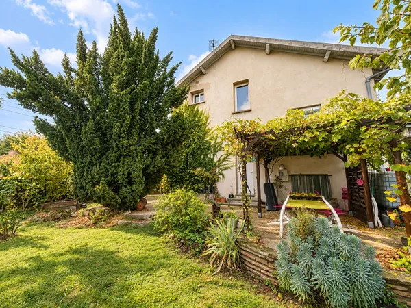Maison 7 pièces 163 m²