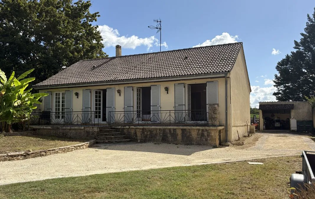 Photo 1