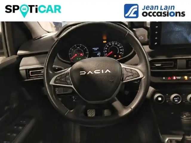Dacia Sandero eco-g 100 — photo 9