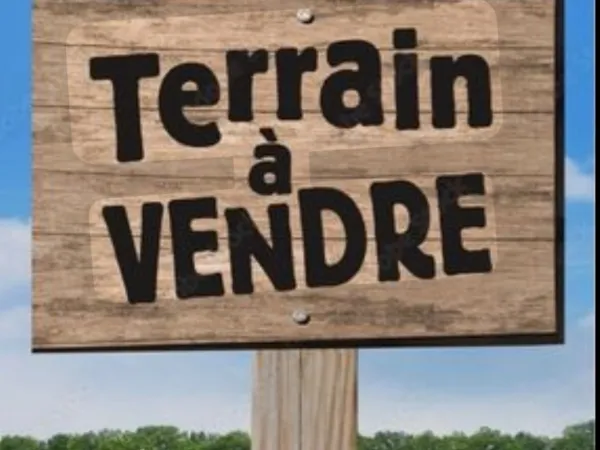 Terrain 579 m²