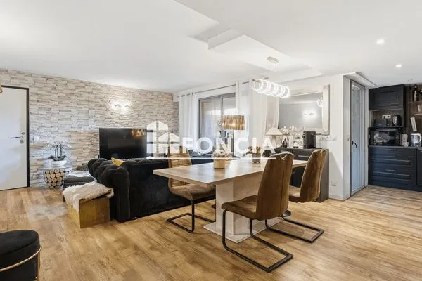 Appartement 3 pièces 86 m²