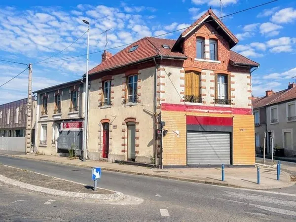 Immeuble 380 m²
