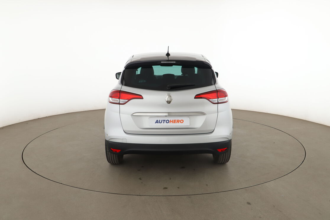 Renault Scenic 1.7 dCi Blue Bose Edition EDC — photo 4