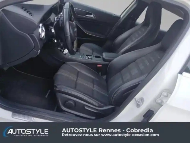 Mercedes Gla 180 d sensation 7g-dct — photo 13