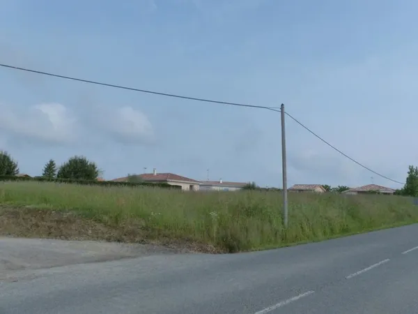 Terrain à bâtir 1 572 m² à Mugron (40) ? 45 000 €