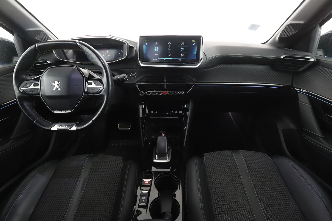 Peugeot 208 Electrique 50 kWh GT Line — photo 11