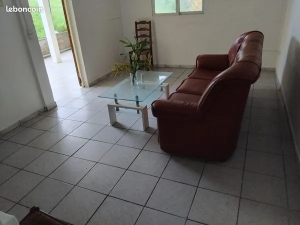 Appartement Location Sainte-Marie 3p 62m² 715€