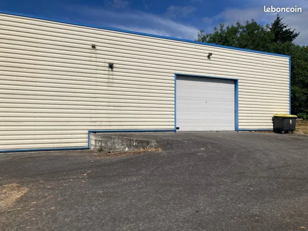 Local 600 m2
