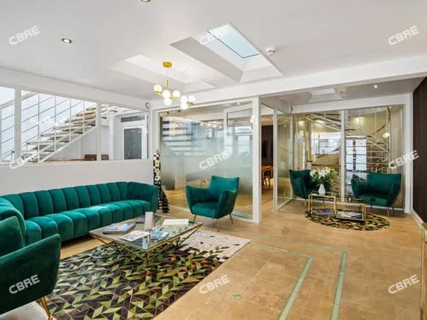 Bureaux 420 m²