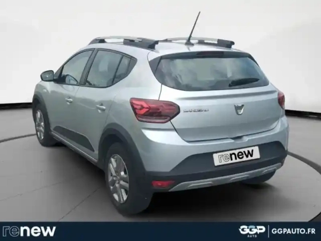 Dacia Sandero 1.0 tce 90ch stepway confort -22 — photo 3