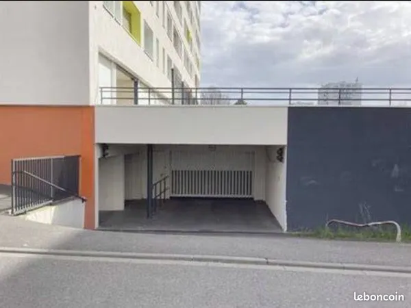 Stationnement Location Metz   75€