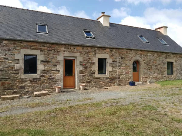 Grande longère restaurée de 167m2