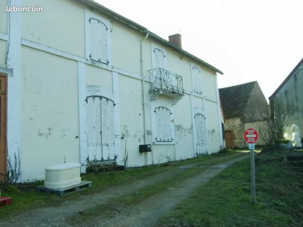 Tres grande maison et magnifique parc