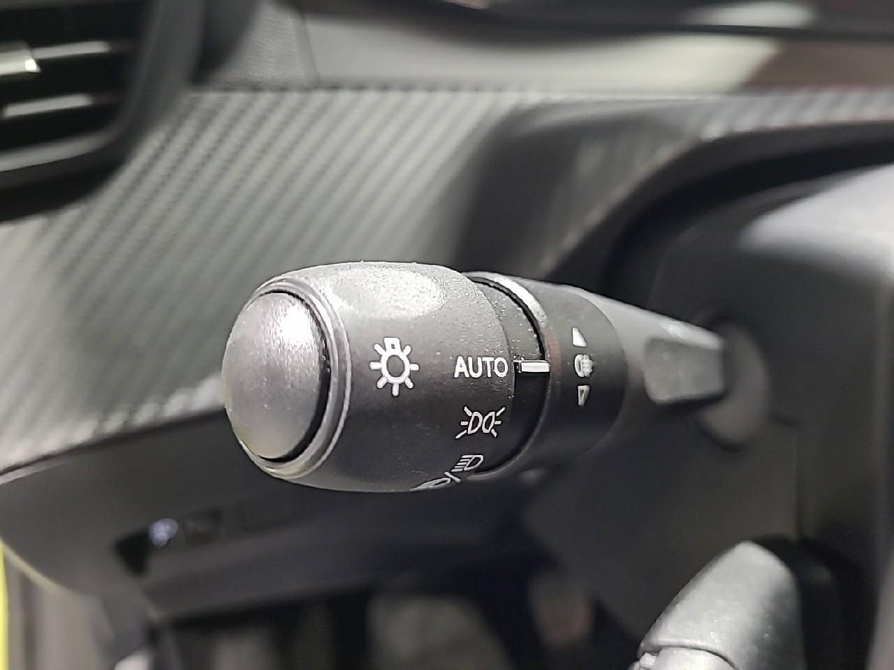 Peugeot 208 puretech 75 s&s bvm5 active — photo 20