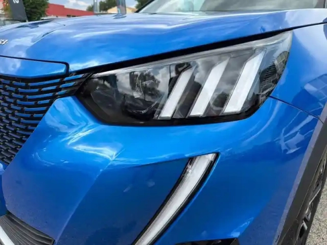 Peugeot 2008 electrique 136 ch — photo 40