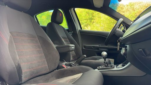 Alfa Romeo Giulietta 2.0 JTDm 150 - Imola – 2018 – 116442 km – Diesel – Boîte Manuelle — photo 10