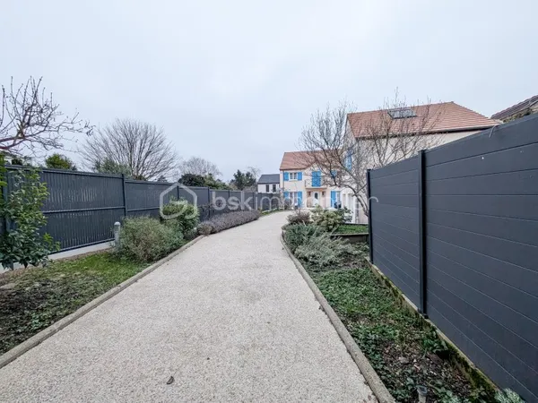 Maison 9 pièces 268 m²