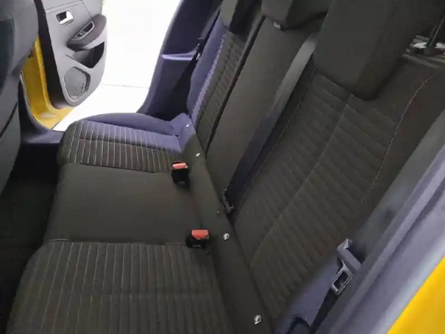 Peugeot 208 puretech 100 s&amp;s bvm6 — photo 42