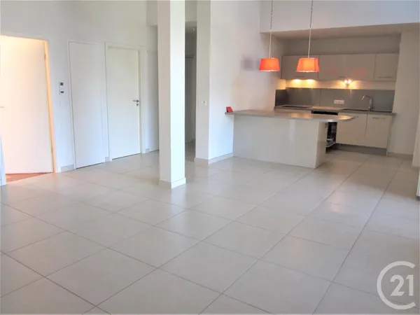 Appartement 4 pièces 97 m²
