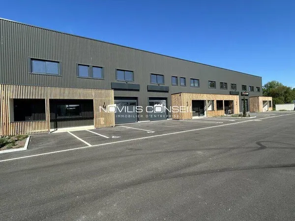 Local d'activité 564 m²