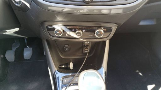 Opel Crossland 1.2 Turbo 110 - Elegance – 2023 – 52043 km – Essence – Boîte Manuelle — photo 11