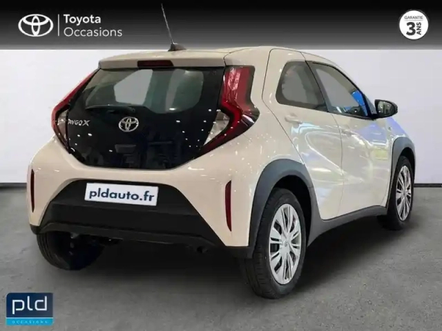 Toyota Aygo X 1.0 vvt-i 72ch dynamic s-cvt — photo 5