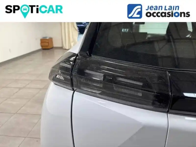 Peugeot 2008 100 s&amp;s bvm6 — photo 17