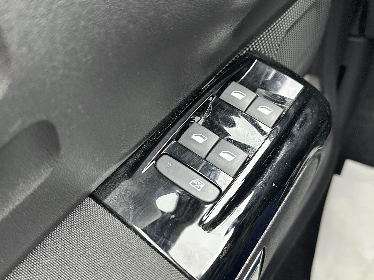 Citroën C3 puretech 110 s&s eat6 shine — photo 15