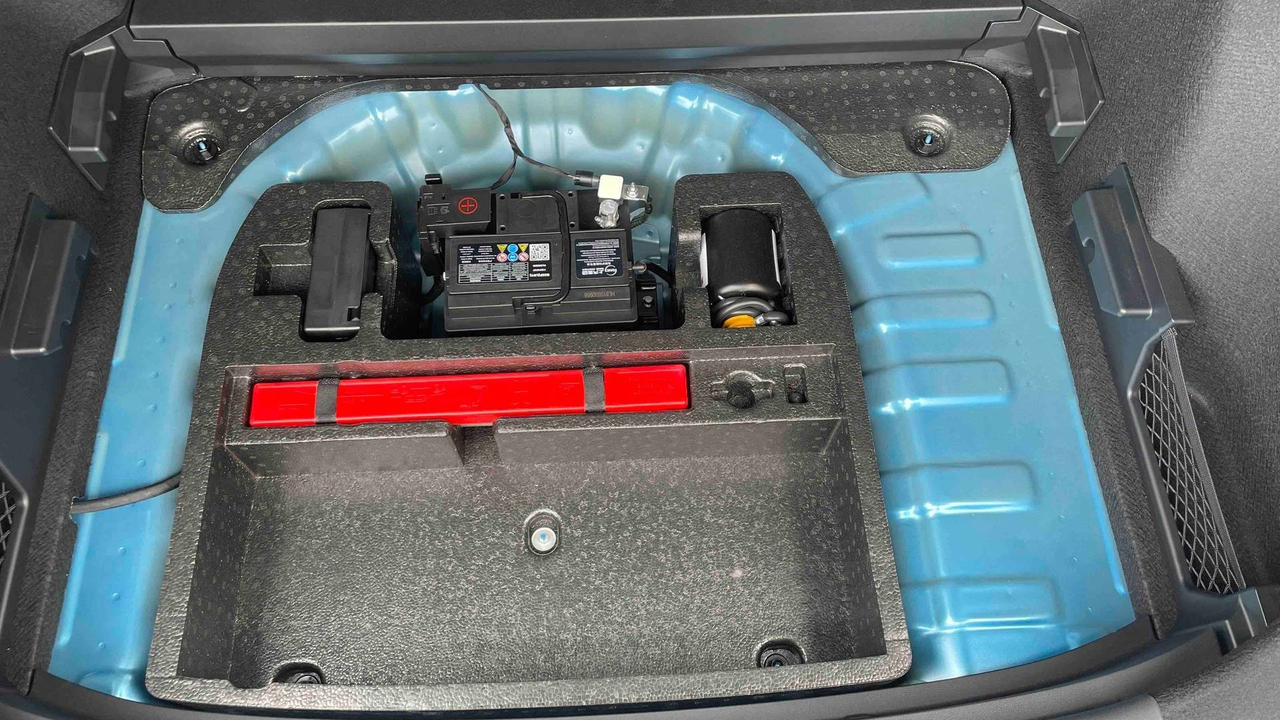 MG ZS 1.5 L Hybrid+ 197 ch — photo 6
