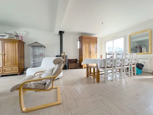 Maison Thouare Sur Loire 6 pièce(s) 117 m2