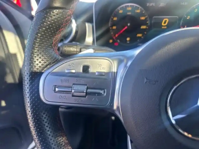 Mercedes Classe A a 180 compacte — photo 12