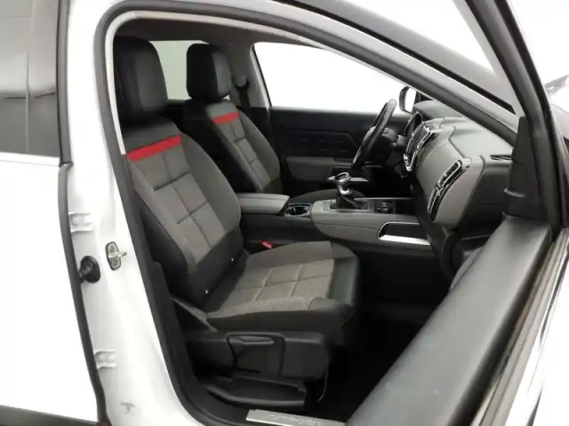 Citroën C5 Aircross puretech 130 s&amp;s bvm6 — photo 9