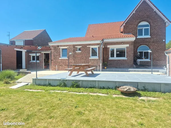 Maison 7 pièces 134 m²