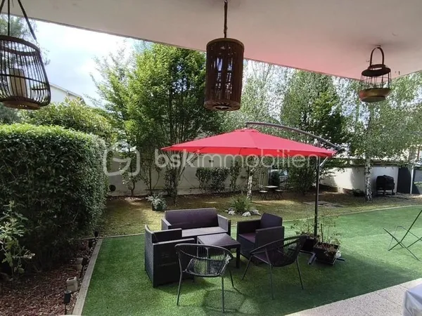 Rare - Comme une maison : F3 de 64m² avec 250m² de jardin privatif