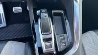 Peugeot 3008 HYBRID4 300ch GT e-EAT8 — photo 14
