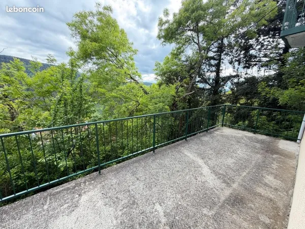 Maison 5 pièces 181 m²