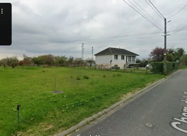 Terrain à bâtir viabilisé 656 m² - Saint-Marcel (36200)