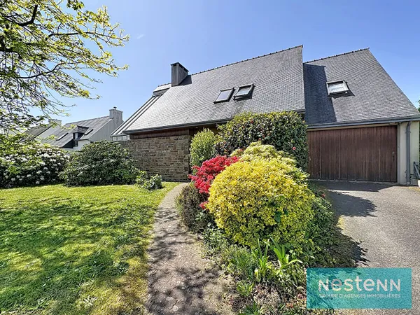 A VENDRE - Maison familiale à vendre à Trégueux - 4 chambres et 2 bureaux - Le calme d'une impasse à