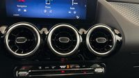 Mercedes Gla 180 d 116ch Progressive Line 8G-DCT — photo 26