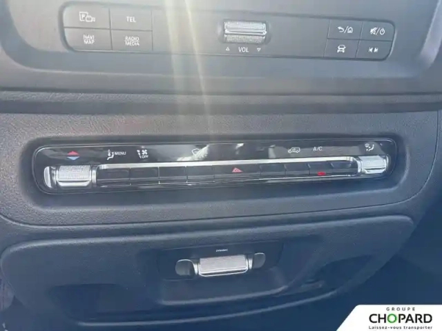 Mercedes Vito fourgon 116 cdi extra long bva rwd — photo 13