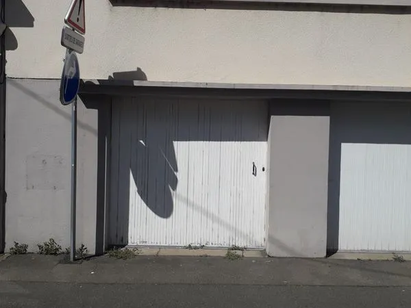 Stationnement Vente Le Mans   19000€