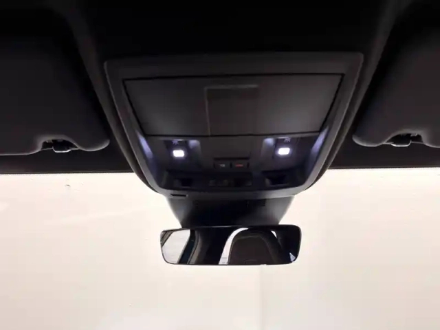 Peugeot 3008 hybrid 145 e-dcs6 — photo 116