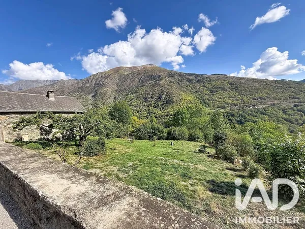 Terrain 640 m²