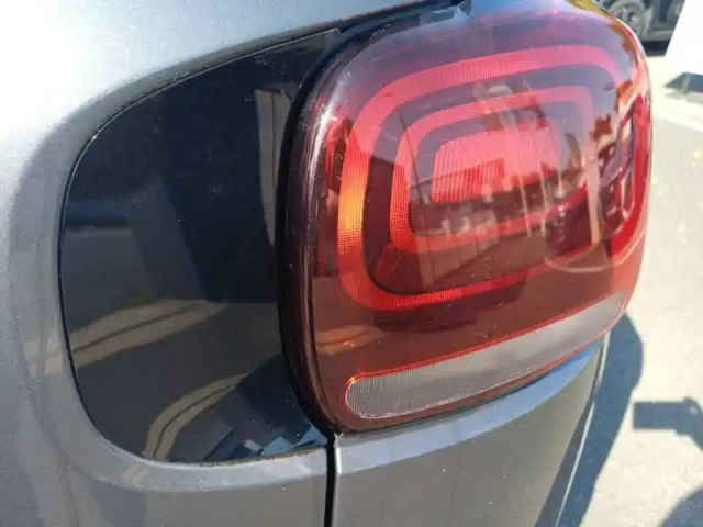 Citroën C3 Aircross puretech 110 s&amp;s bvm6 — photo 17