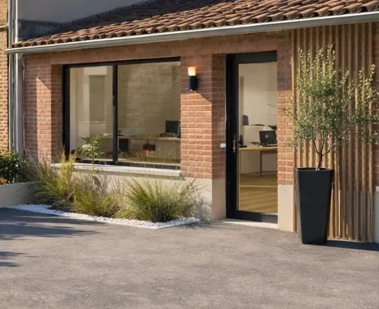 Local professionnel 60 m² - Personnalisable - Accès indépendant - Montastruc A68