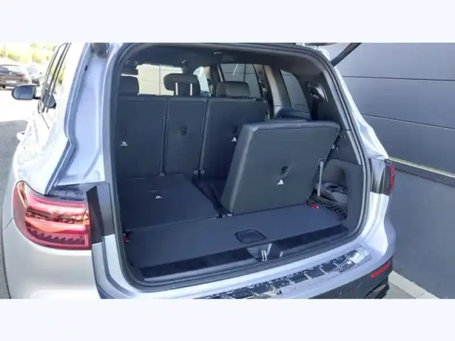 Mercedes Glb 200 d — photo 12