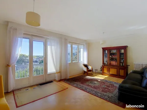 Appartement 4 pièces 94 m²