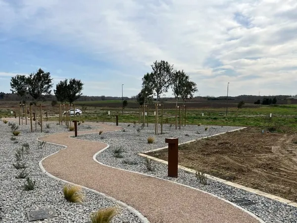 Terrain 1000 m²